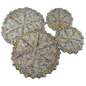 Vintage Crochet Doily Set of 4 Pastel Pinwheel Lace 10"‎ & 7" Hand Made EUC